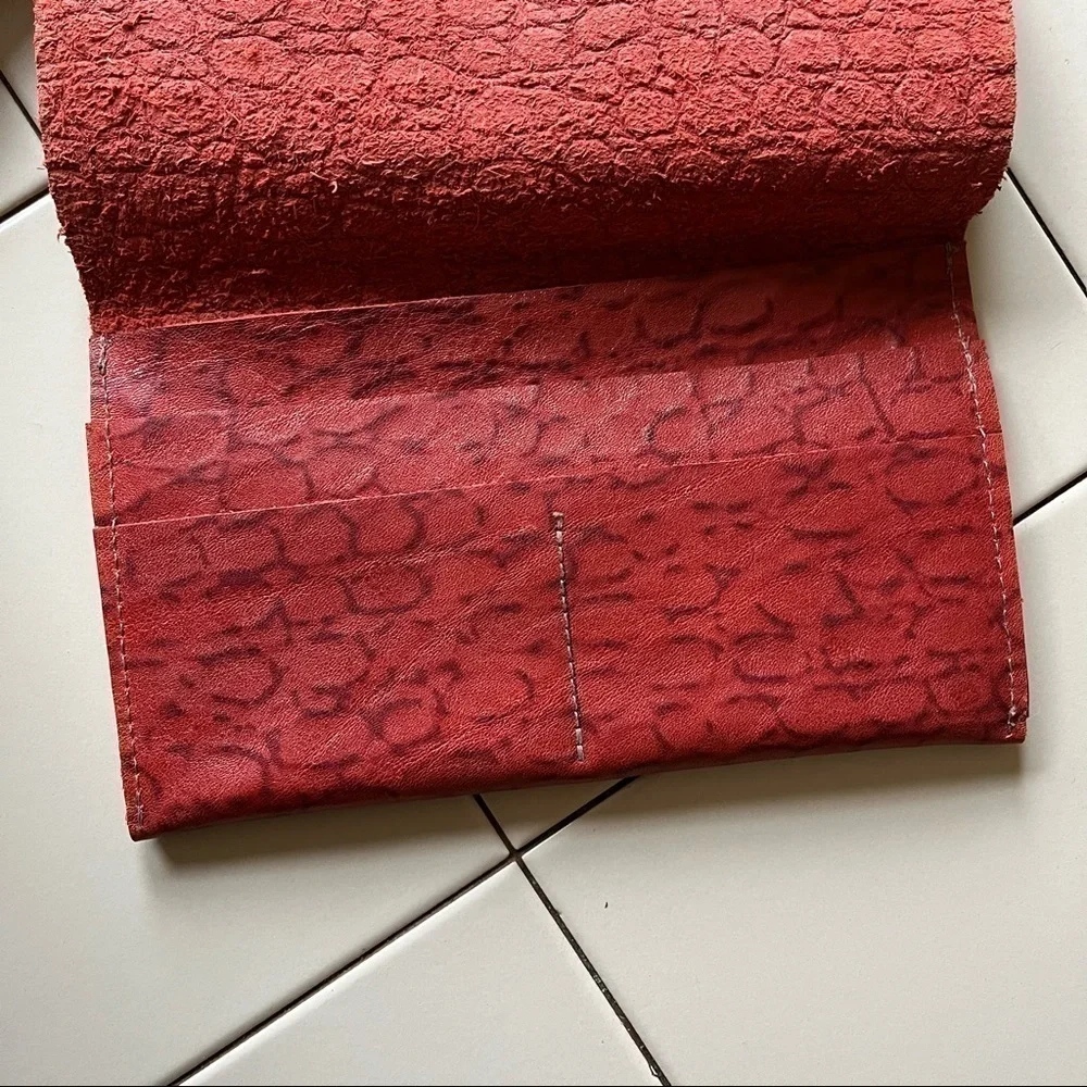 Leather Clutch Wallet in Red Brick